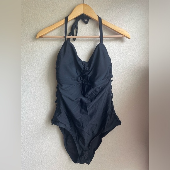 Ava & Viv Black Halter One Piece Swimsuit NWT - Picture 1 of 4